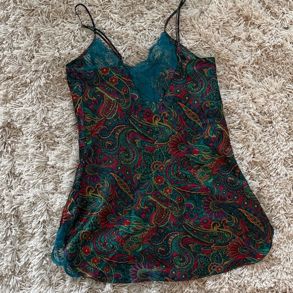 Vintage Victoria's Secret Paisley Slip - Picture 5 of 6